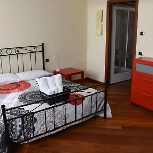 2* Pensión Corte Dei Miracoli
